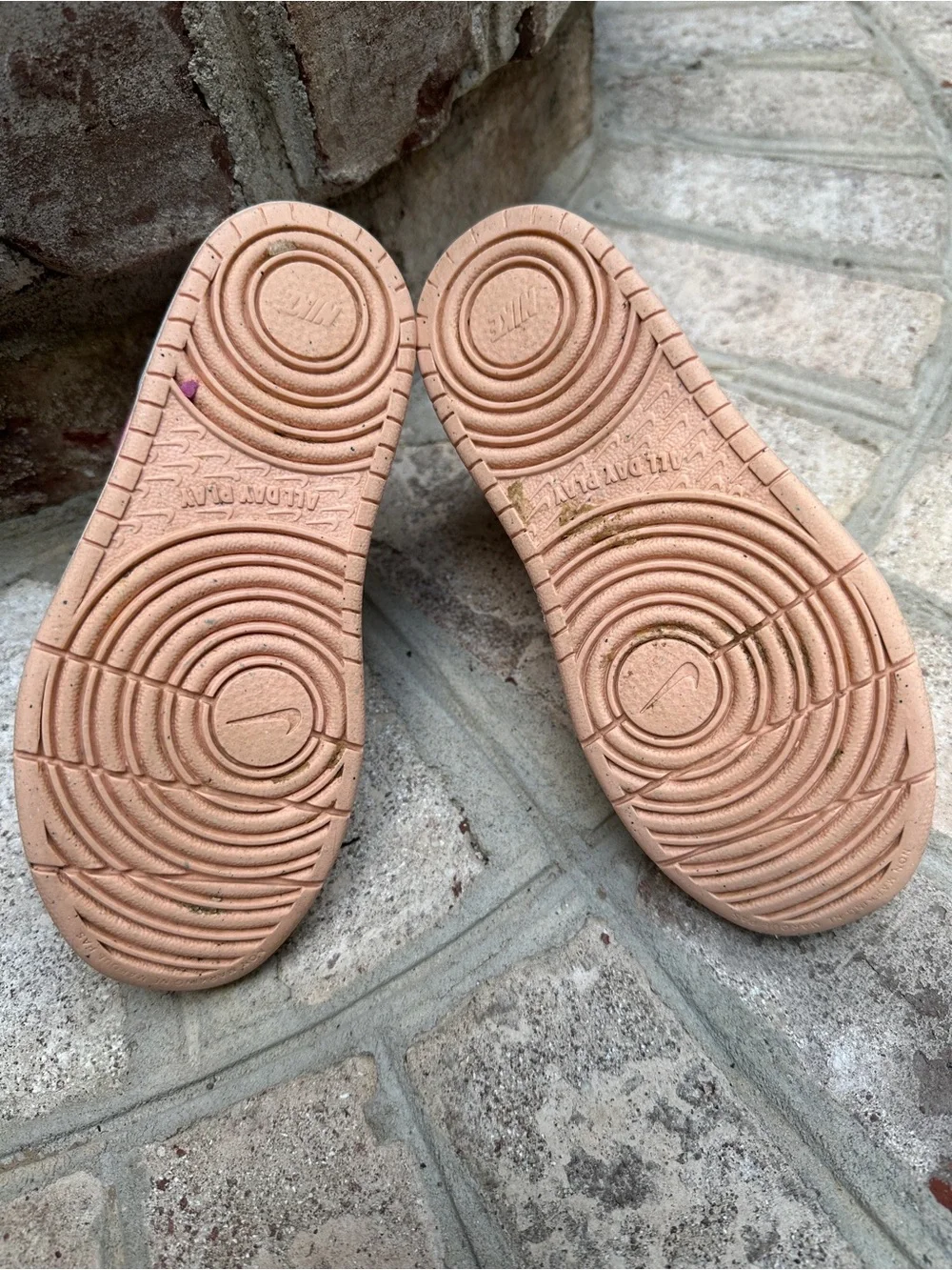 Nike 👟 court